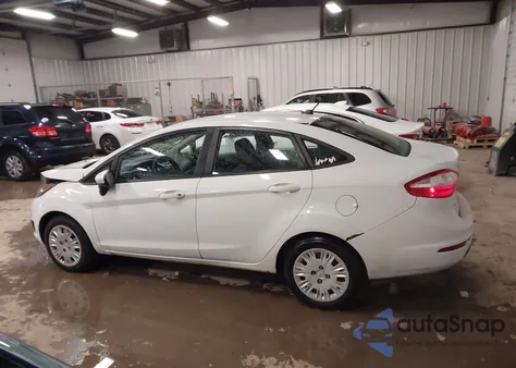 2014 Ford Fiesta S из США, поврежденный, VIN 3FADP4AJ7EM144795